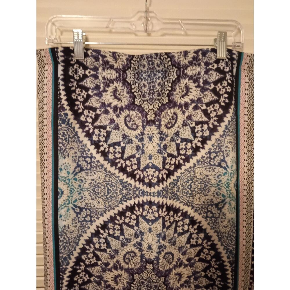 Express Blue and White Medallion Maxi Skirt - Picture 3 of 7